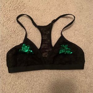 PINK Victoria’s Secret bra